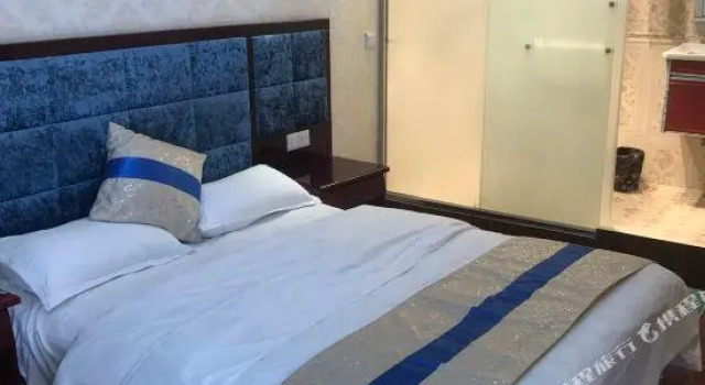 Kaiyue Theme Hotel, Varaa Hotelli Gyazhugling Tiibet