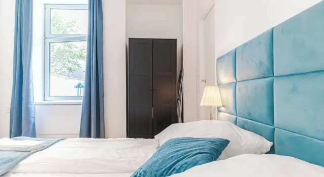 Charming 1BR Getaway Central Meidling, Prenota Appartamento Vienna Austria