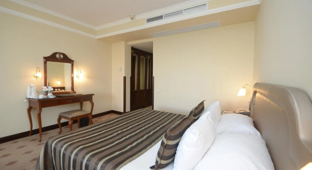 Karaca Otel