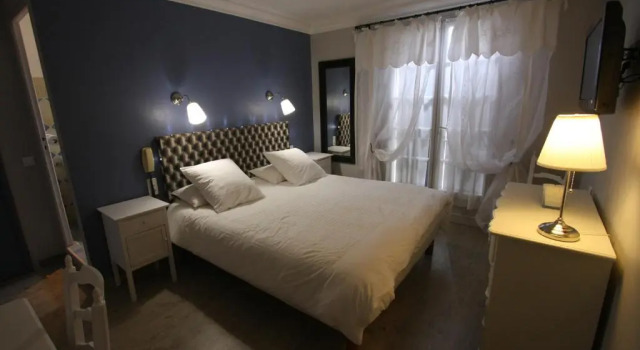 Номер Deluxe Hotel Van Gogh