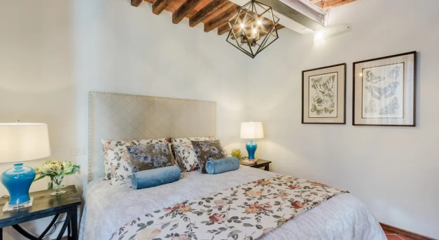 Casa Genny in Lucca With 1 Bedrooms and 1 Bathrooms