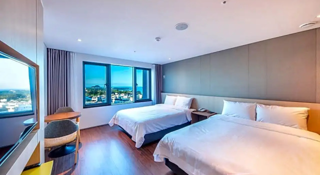 Номер Premier с видом на океан The First70 Hotel