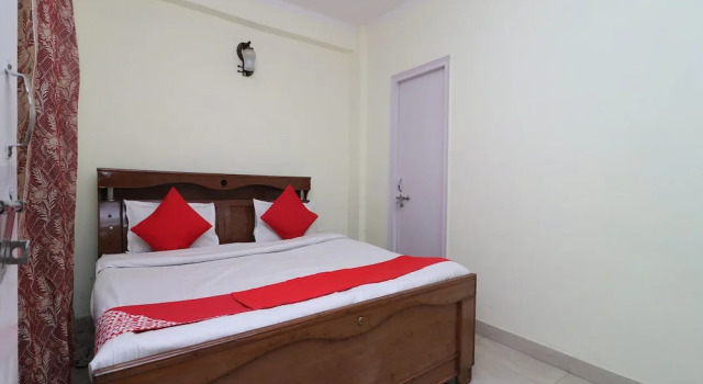 Abaan Heights by OYO Rooms, Rezervovat Hotel Nainital Uttarakhand