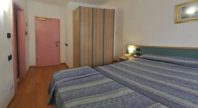 Трёхместный номер Standard Hotel Vela