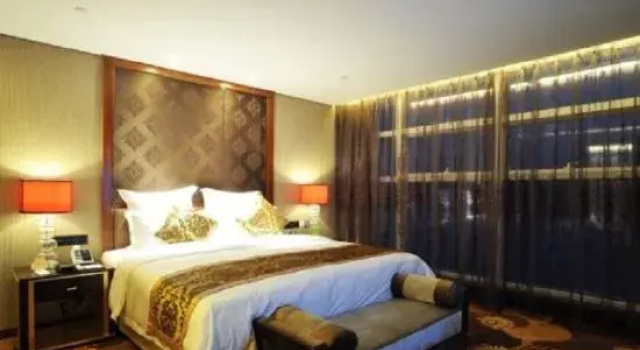 Люкс Presidential Guolong Hotel