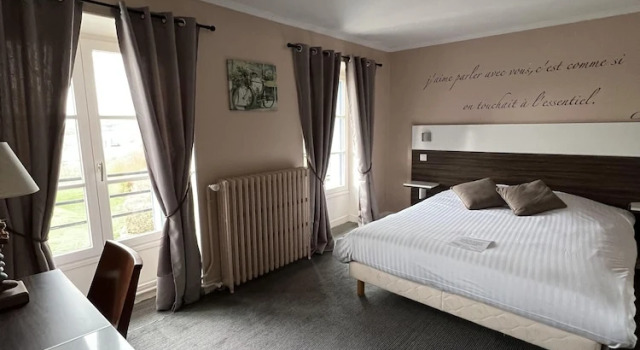 Номер Comfort LOGIS Hôtel & Restaurant - Les Bords de Seine