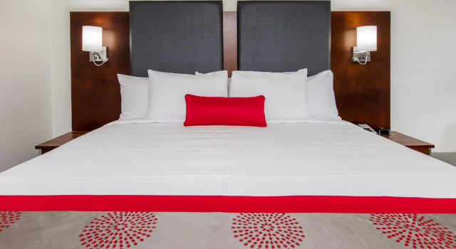 Двухместный номер Ramada by Wyndham Austin South