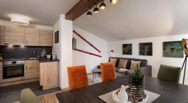 Апартаменты с балконом Alpine View Apartments