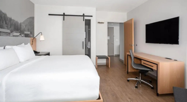 Люкс с видом на город Hotel Indigo Denver Downtown - Union Station by IHG