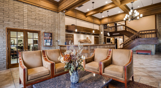 Best Western Plus Ahtanum Inn, Забронировать Отель Якима Yakima Valley