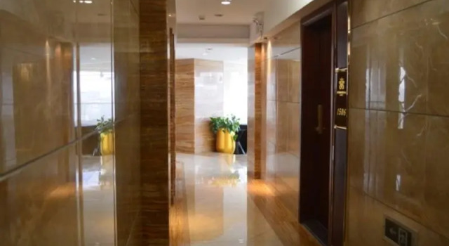 Foshan Bodun Flagship Hotel, Rezervovat Hotel Hotely v Guangdong s bazénem, Bazén