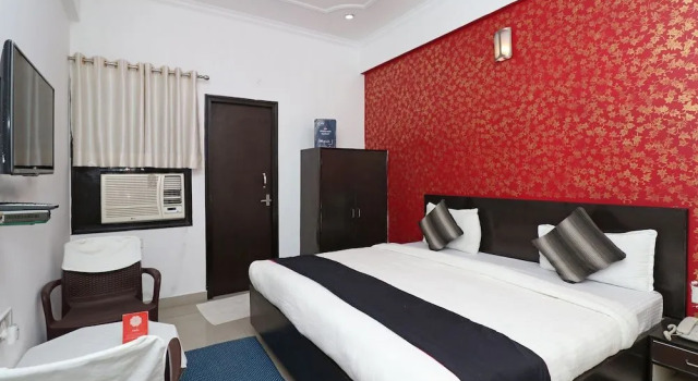 OYO 22711 Rajni Guest House