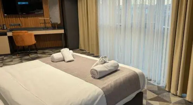 H-mak AIRPORT OTEL, Varaa Hotelli Hotellit Marmara-alue pysäköinnillä, Pysäköinti