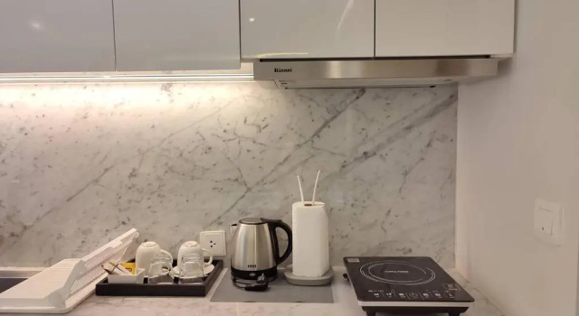 Полулюкс ashley hotel bkk