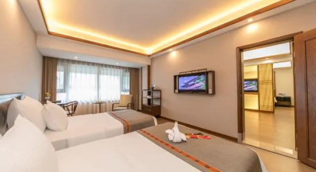 Люкс Putuoshan Hotel