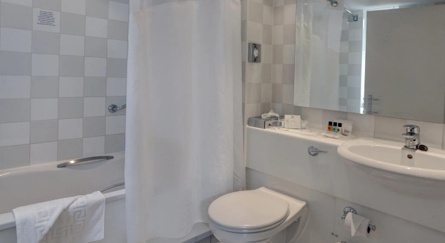 Двухместный номер Standard Holiday Inn Basingstoke by IHG