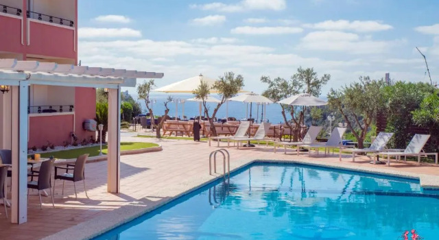 Habitación doble Estándar con balcón y con vista al mar Hotel Sa Barrera