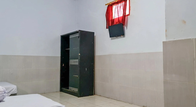 Penginapan B'nusabila Majene RedPartner, Prenota Hotel Hotel a Sulawesi con parcheggio, Parcheggio