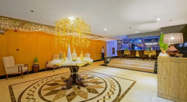 Ben Thanh - Luxury Serviced Apartments, Забронировать Апартаменты/квартира Отели Хошимина с бассейном, рядом с Торговый центр Tax, Бассейн