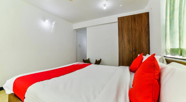 OYO 25002 Agonda Seaview, Varaa Hotelli Hotellit Agonda pysäköinnillä, Pysäköinti