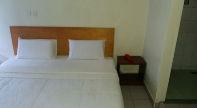 Lea Phing Inn, Rezerwuj Hotel Hotele w Sarawak z parkingiem, Parking