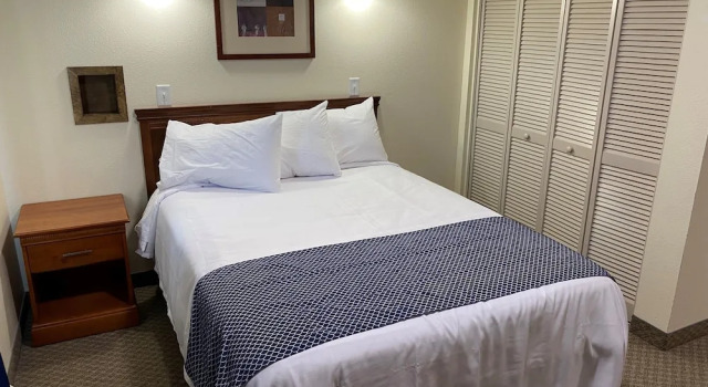 RED ROCK LODGE, Prenota Hotel Challis Idaho