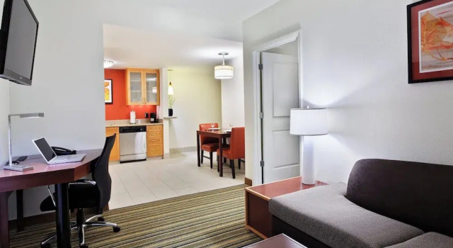 Люкс Residence Inn Little Rock Downtown