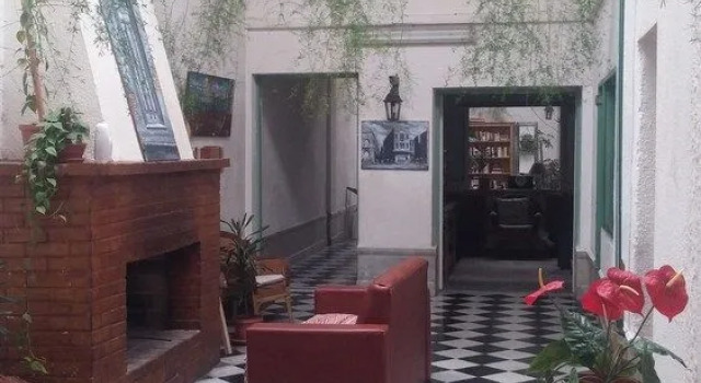 Hostel Babilonia, Reserva ahora Albergue Montevideo Montevideo, cerca de Puerto de Montevideo