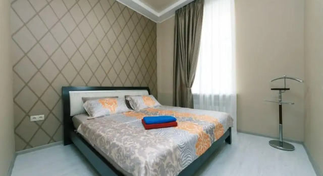 Апартаменты Deluxe Отель «Hotrent на Ивана Франка 27»
