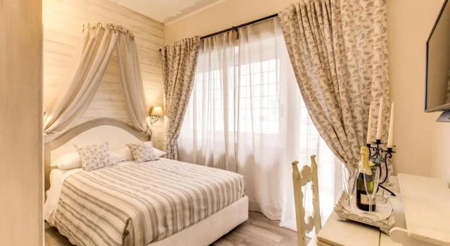 Номер Standard с балконом Casa Tua Vaticano Guest House