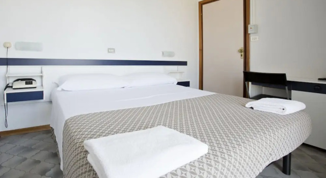 Двухместный номер Economy с балконом Hotel B&B Avana