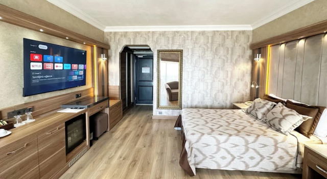 Двухместный номер Standard с видом на сад LAUR HOTELS Experience & Elegance