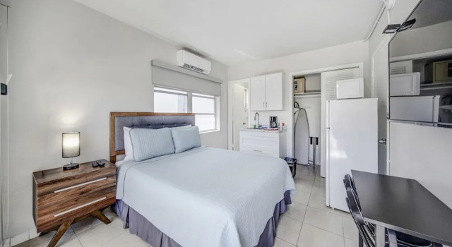 Двухместный номер Basic Ocean Villas of Deerfield