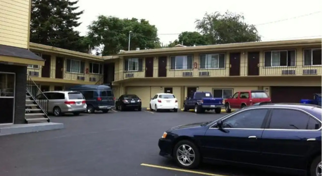 Economy Inn, Забронировать Отель Портленд Willamette Valley, рядом с Культурный центр "Пожарное депо"