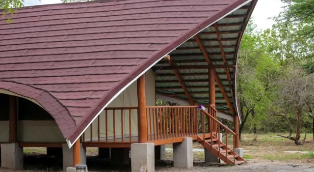 Номер Deluxe Mara Empiris Safari Camp