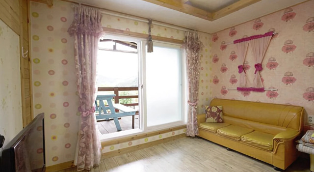 Gapyeong Greenb (Pets Friendly), Prenota Hotel Hotel a Gyeonggi-do con piscina, Piscina