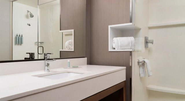 Люкс Courtyard by Marriott Denver North/Westminster