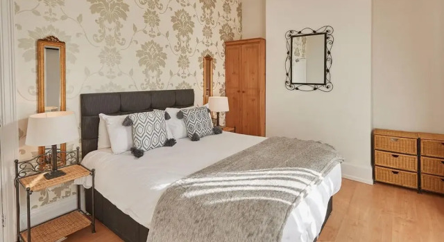 Apartment 2 at Glencoe, Varaa Huoneisto Asunnot kohteessa Merseyside, Huoneisto