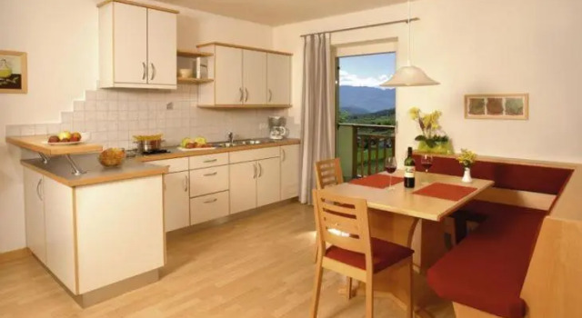 Апартаменты Kreuzstein Bed&Breakfast