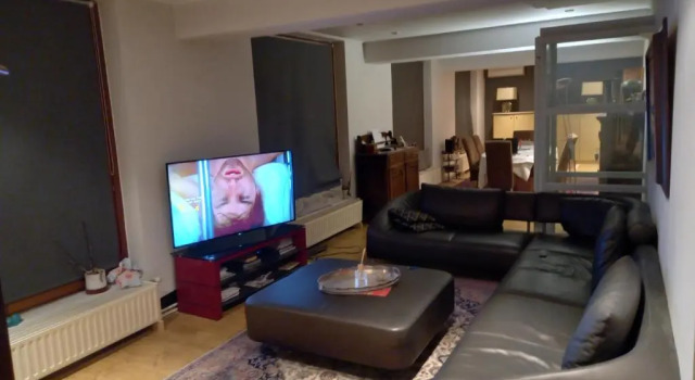 Luxe appartement met 3 slaapkamers en 1 kingsize bed slaapzetel en drie dubbelbedden, Rezerwuj Apartament Hotele w Bruksela z parkingiem, Parking