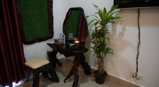 Номер Standard WoodrootsBanteaychhmar