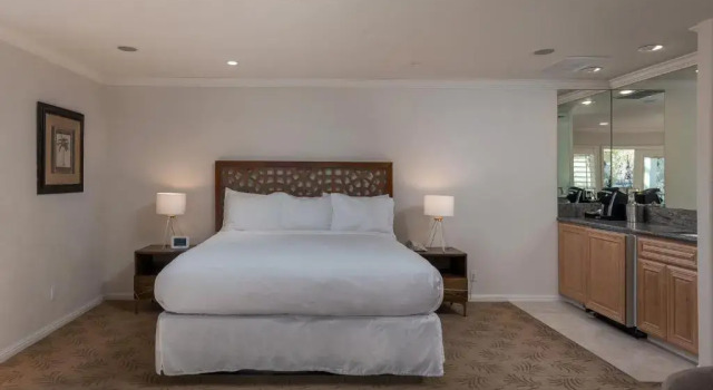 Бунгало Deluxe с видом на сад Saratoga Oaks Lodge