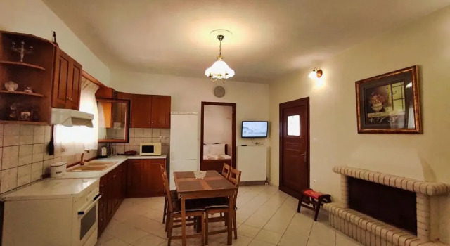 Коттедж с 2 комнатами Zosimas House