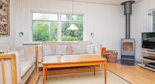 Spacious Holiday Home in Nakskov With Terrace, Book Hotel 3-stjernede hoteller i Nakskov, 3*