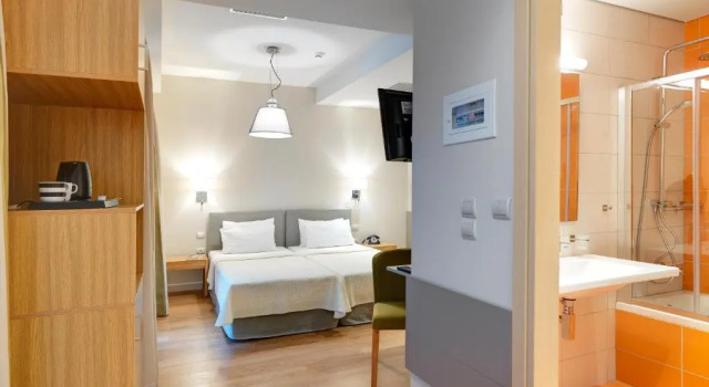Трёхместный номер Superior Phidias Piraeus Hotel
