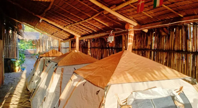 Тент с частичным видом на море Solmar Beach Camp