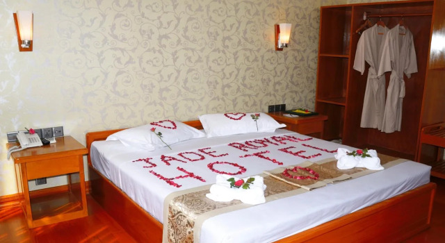 Jade Royal Hotel, Reservar Hotel Monywa Sagaing Region