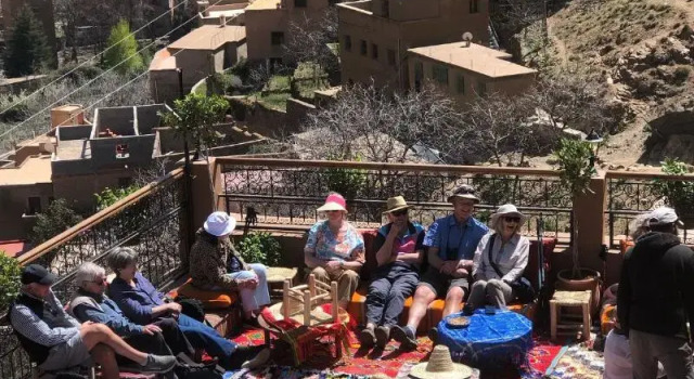 Imlil Oasis -Oasis Dimlil, Забронировать Отель Отели Марракеш-Тенсифт-Эль-Хауз с парковкой, Парковка