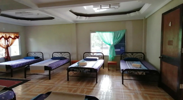 Mulu Diana Homestay, Rezerwuj Hotel Mulu Sarawak