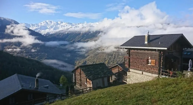 Шале Chalet "Chez Claudine et Charles"